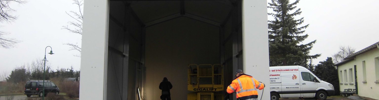 20181221 feuerwehr unterstellhalle heinrichsruh 21.12 (3).JPG