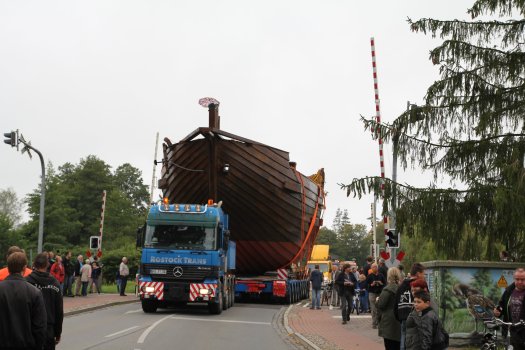 31.08.2014 Transport der Kogge nach Ueckermünde